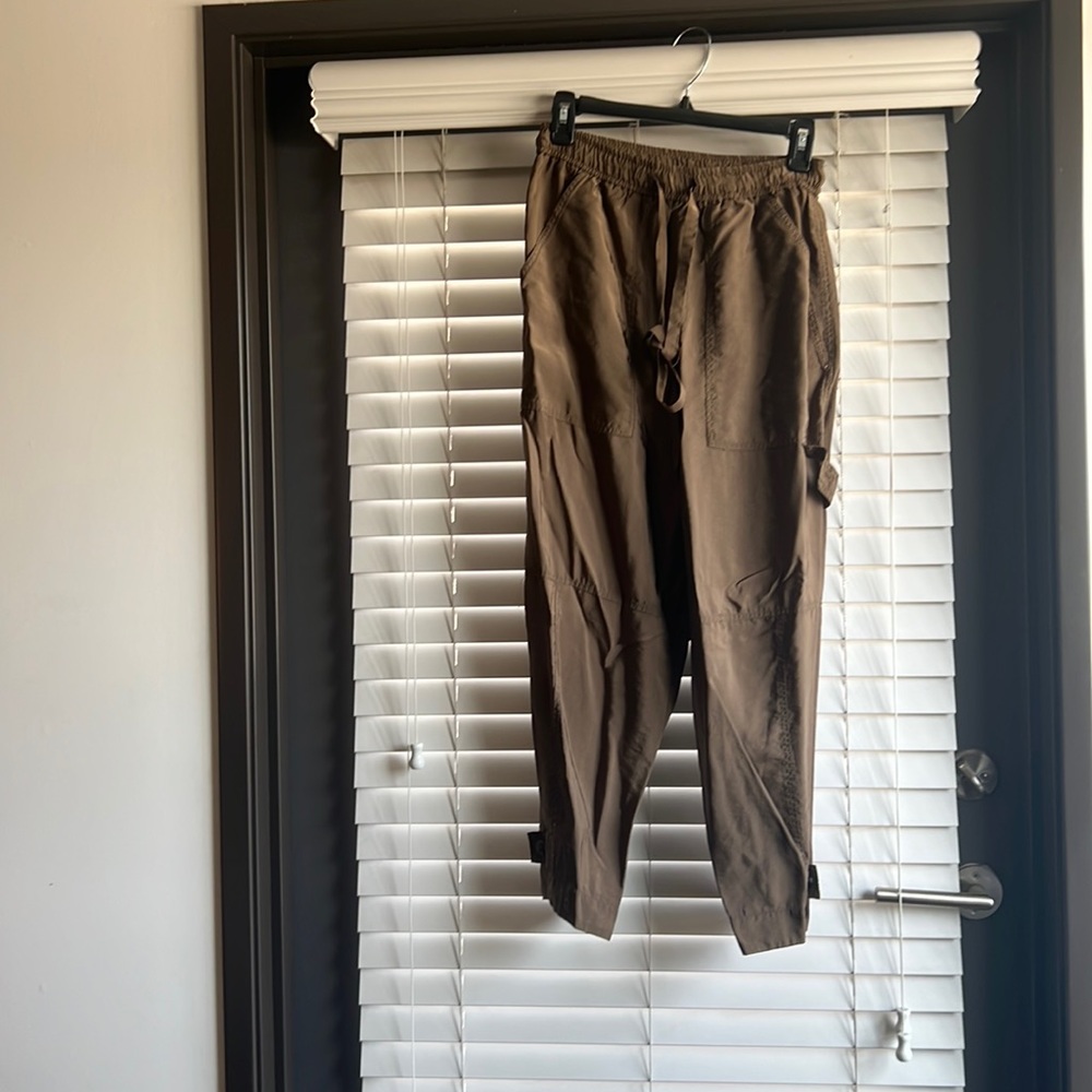 Zara Safari-esque Button Up Cargo pant set - Bottom